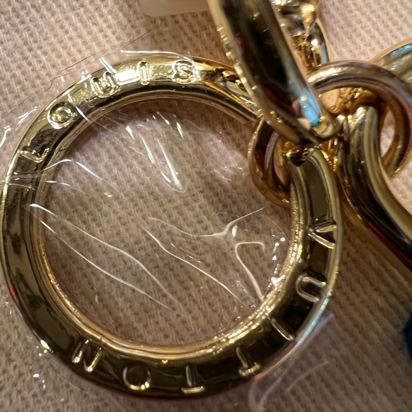 Louis Vuitton Gold Padlock Bag Charm includes dust bag and box - Picture 4 of 13